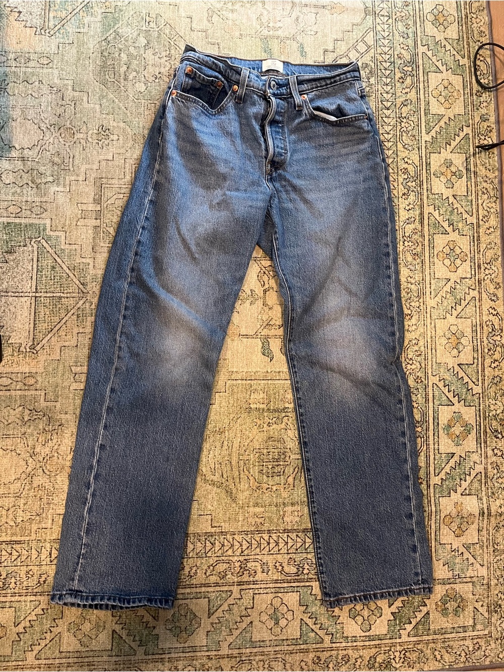 Levi’s 501 curve